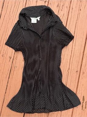 Fred David Black and White Polka Dot Short Sleeve Button-Up Blouse size M